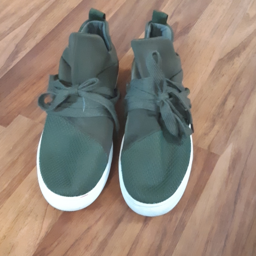 Steve madden lancer